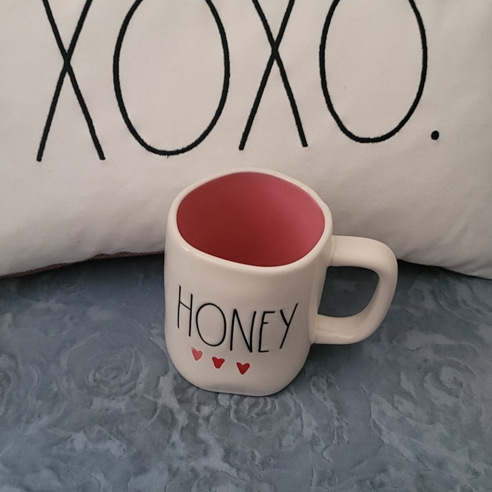 RAE DUNN "HONEY" MUG
